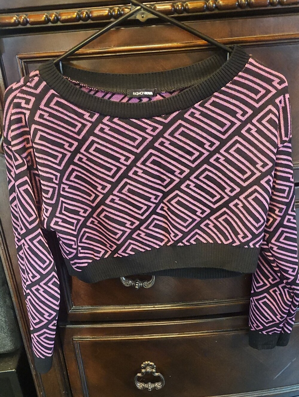 Fashion Nova Pink and Black Geometric Crop Sweater